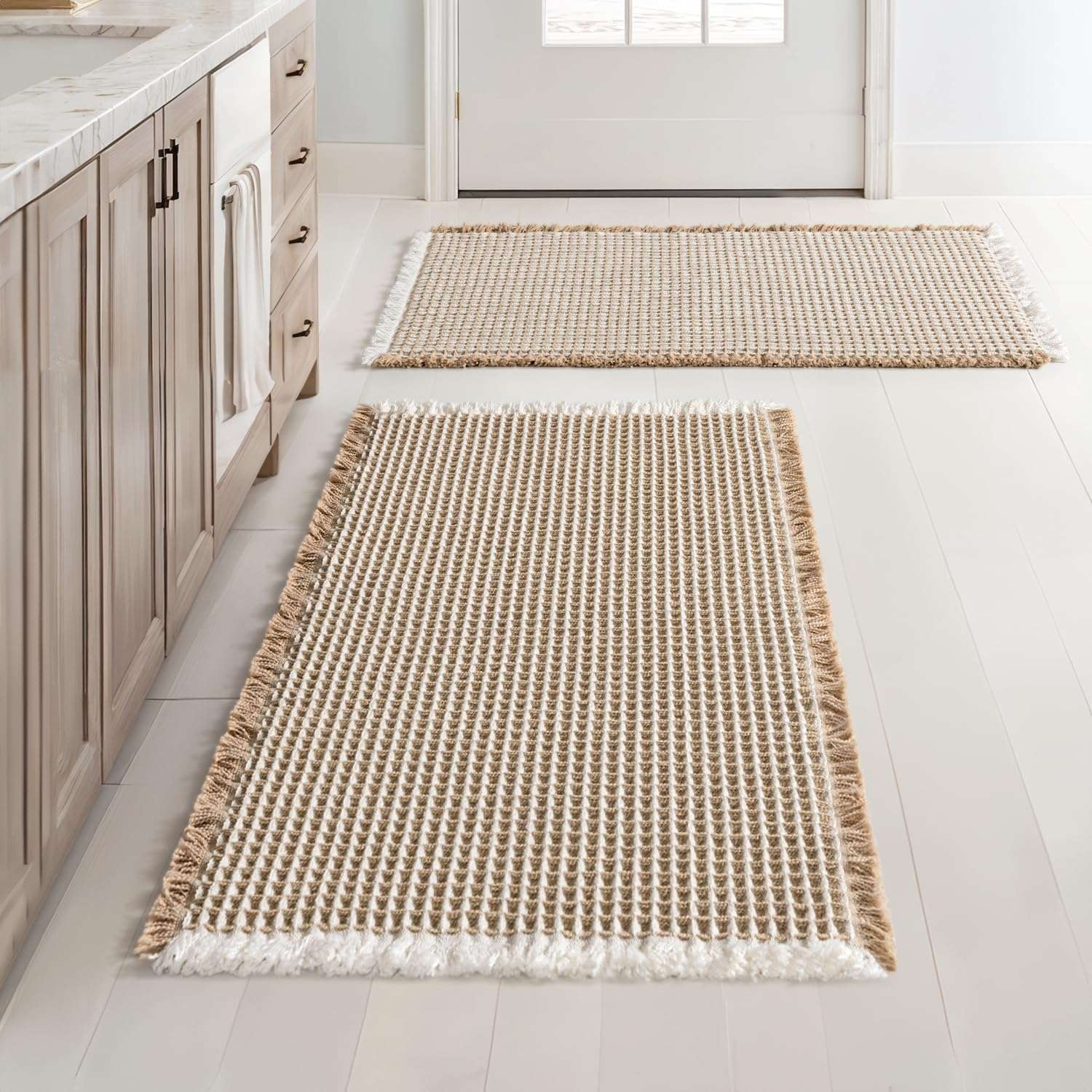 Patterned Bath Rug bathroom decor